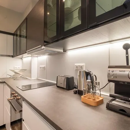 Apartament Cozy 3-bedroom With Stylish Comfort And Chic Decor Sofia