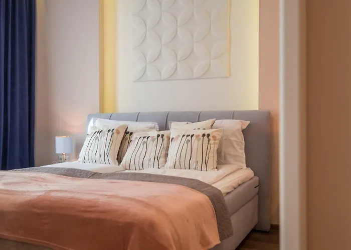 Cozy 3-bedroom With Stylish Comfort And Chic Decor