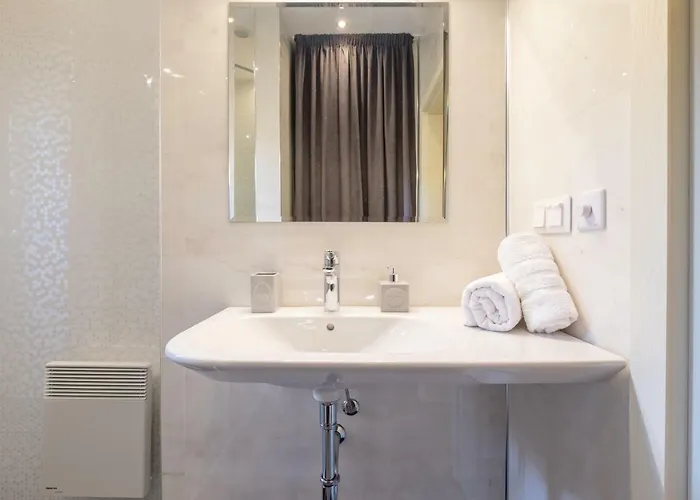 Cozy 3-bedroom With Stylish Comfort And Chic Decor Apartament Sofia