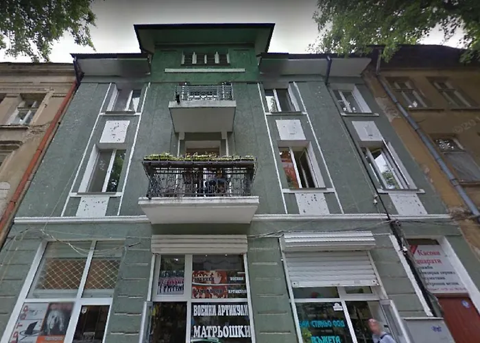 Apartament Cozy 3-bedroom With Stylish Comfort And Chic Decor